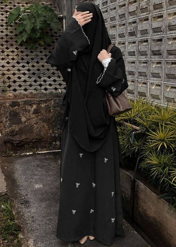 ZARQA BOW EMBROIDERY ABAYA | BLACK